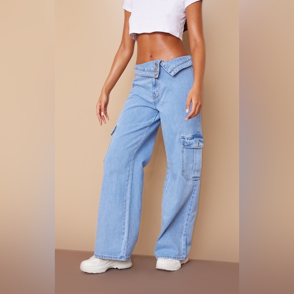 PrettyLittleThing Denim - PRETTY LITTLE THING LIGHT BLUE WASH ASYMMETRIC FOLDOVER WAISTBAND JEANS size 10